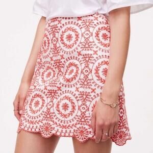 NWT LOFT Embroidered Eyelet Medallion Mini Straight Skirt Size 2